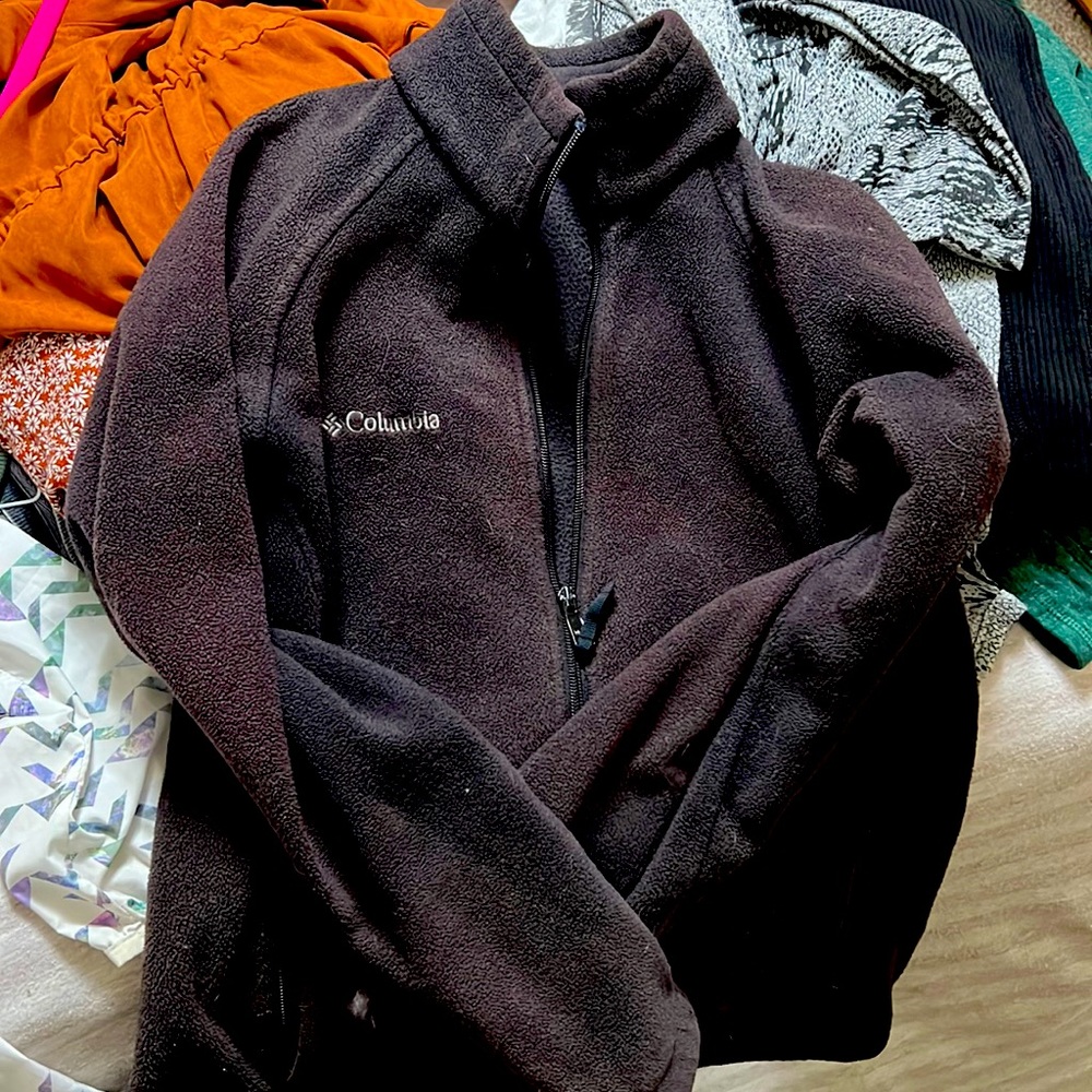 Womens medium Columbia fleece zip up
